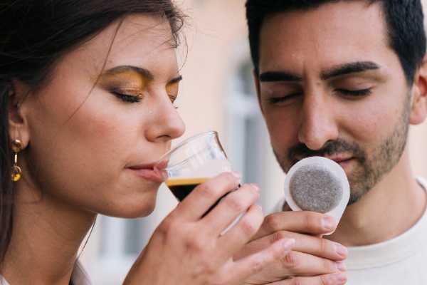 Zestaw degustacyjny 54 saszetek E.S.E. kawy SOLO Caffè Monorigine do ekspresów Polti